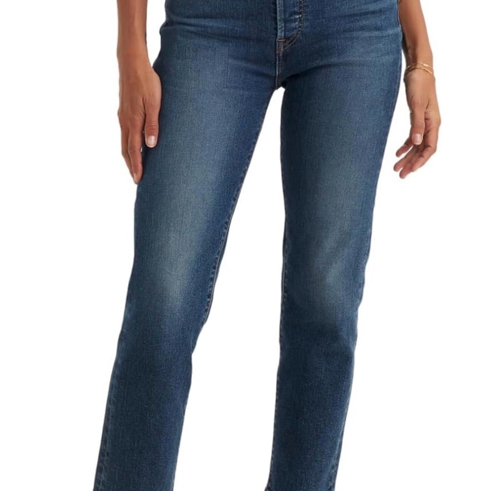 Levi’s Women’s Wedgie Straight Jeans
